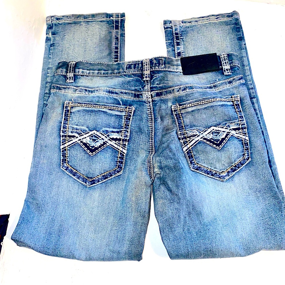 True Luck Blue Jeans with Embroidered Pockets 32/30